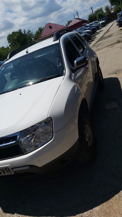 Dezmembrez Dacia Duster 1,6 16V 2013 euro 5