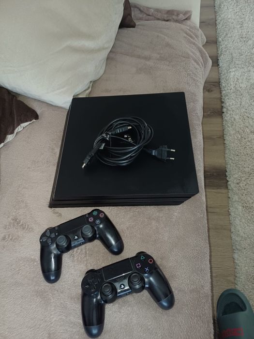 PlayStation 4 PRO