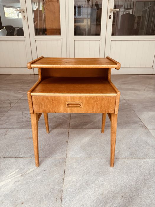 Оригинално шведско Mid-Century Modern шкафче / 1960s