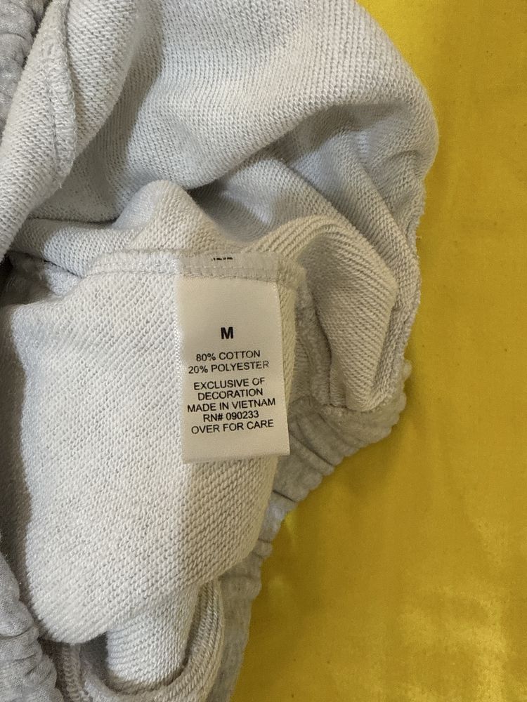 Essentials fear of god grey shorts