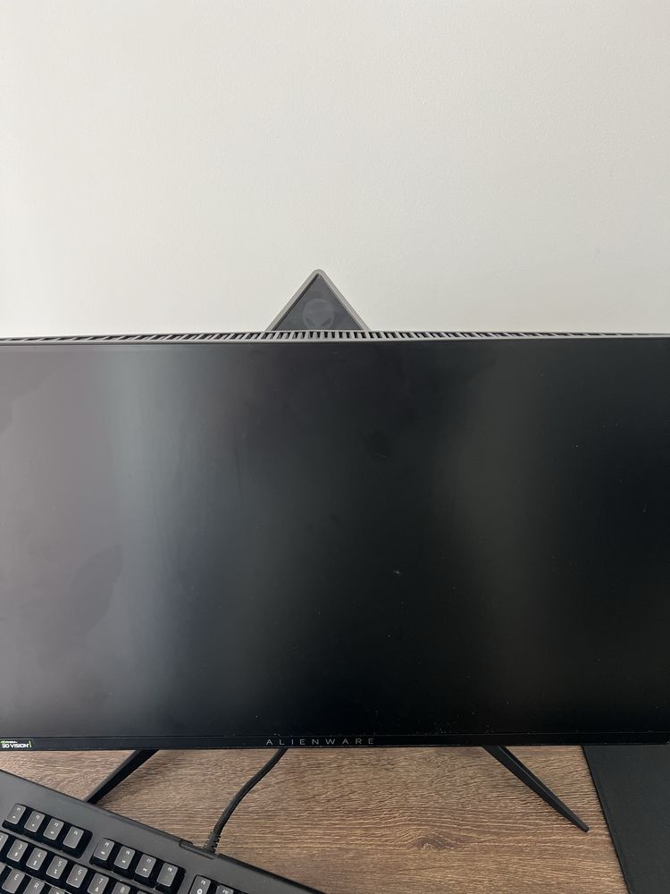 Vand monitor alienware
