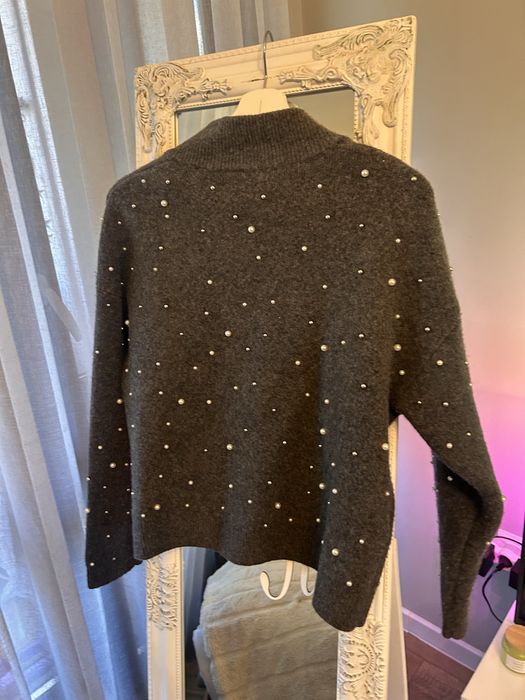 Зимно палто на марката Mango и H&M