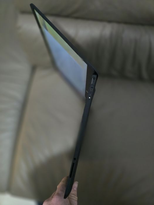 Laptop HP 15, i3-1005G1, ram 16gb, ssd 256gb, bat 5ore