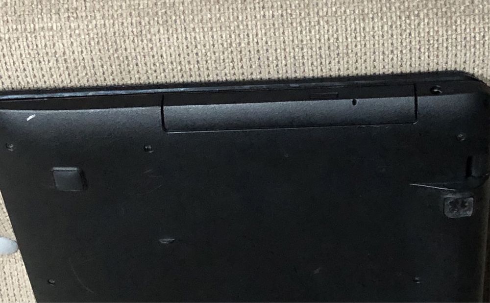 Laptop ASUS X751S Intel Celeron 8gb RAM, 256GB SSD