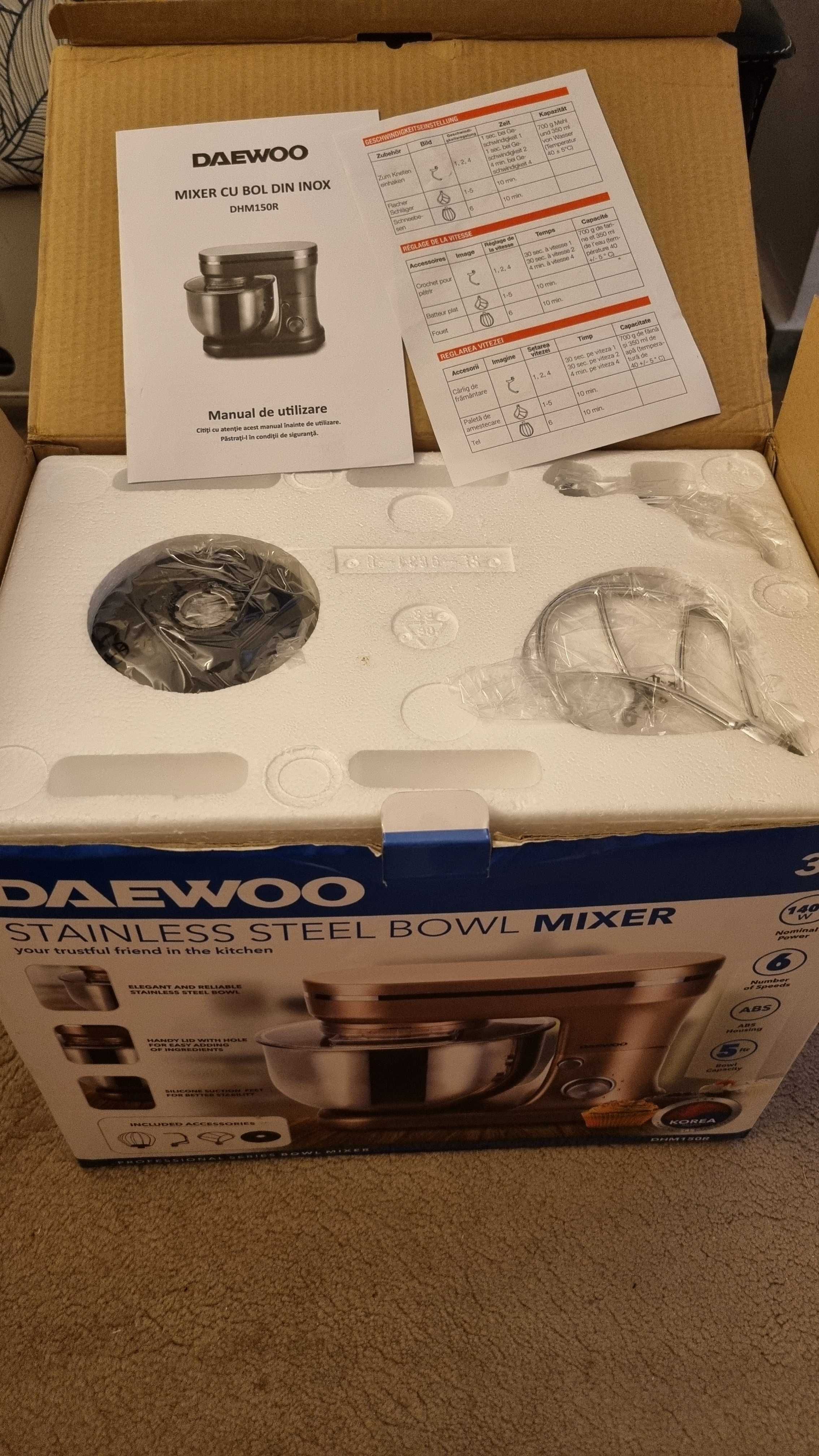 Mixer cu bol inox DAEWOO
