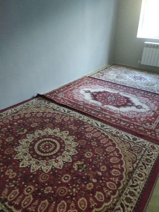 4 микрорайонда 4 хонали 2 этажда квартира ситилади