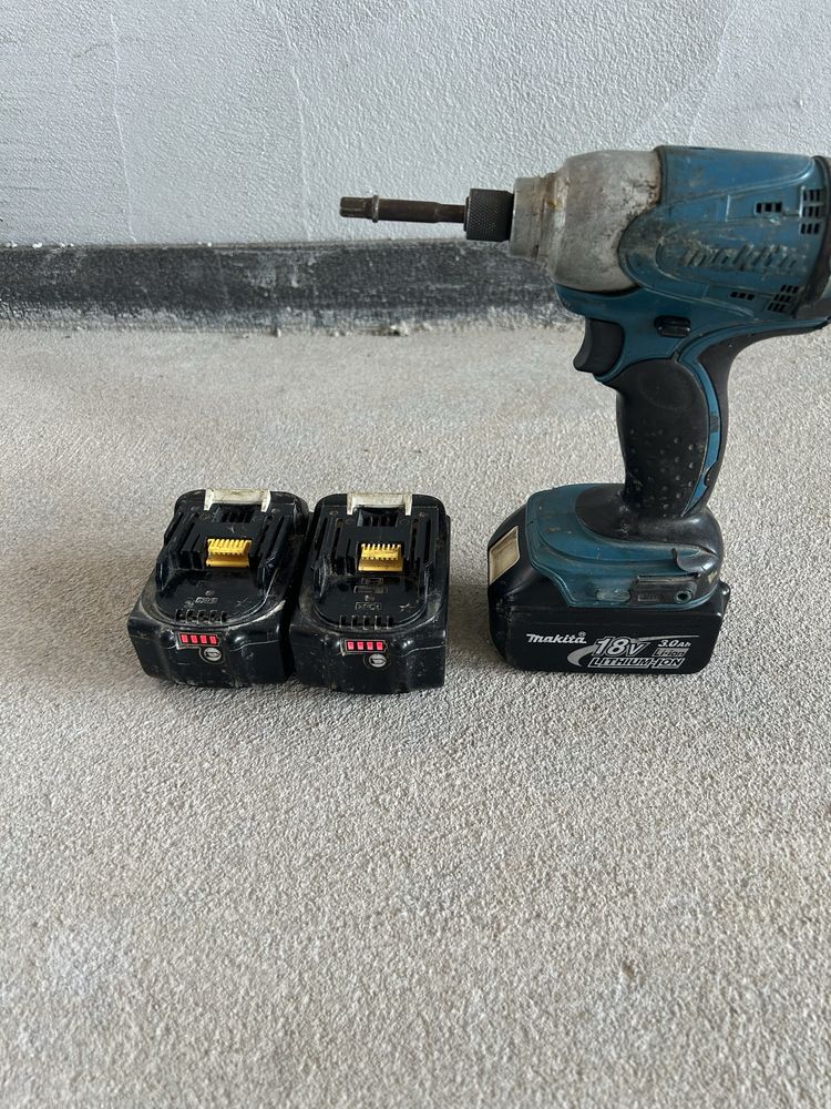 Impact cu bit Makita