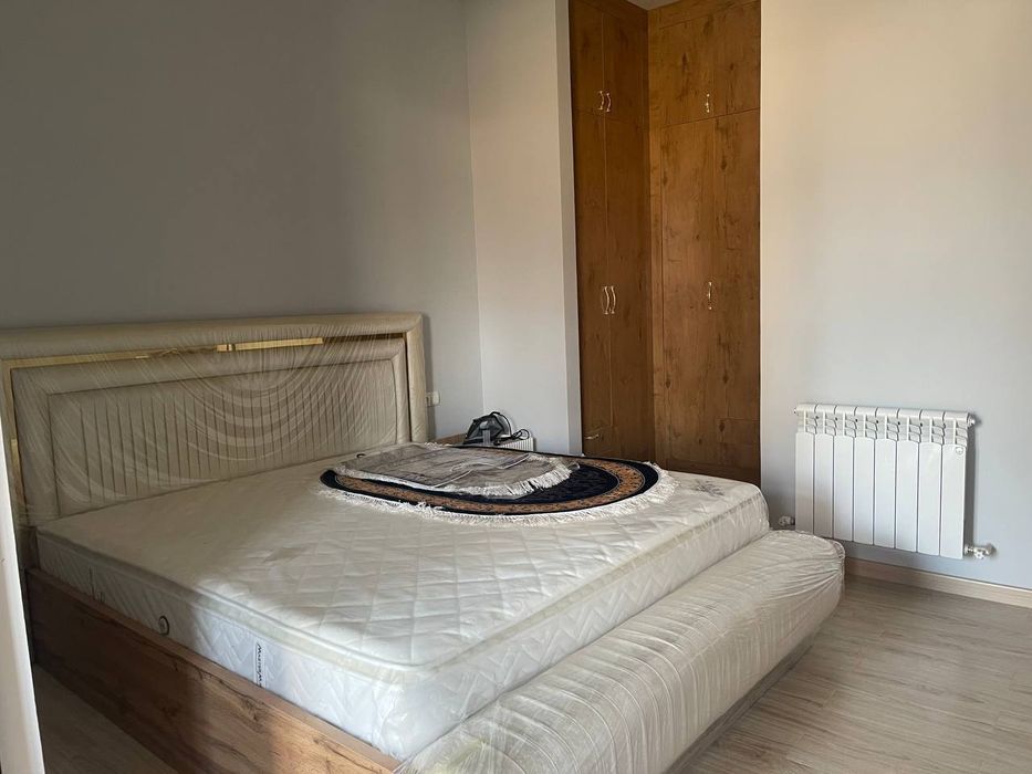 Срочно сдаётся Новостройка метро Буюк Ипак Йули 2-комната авторский ре