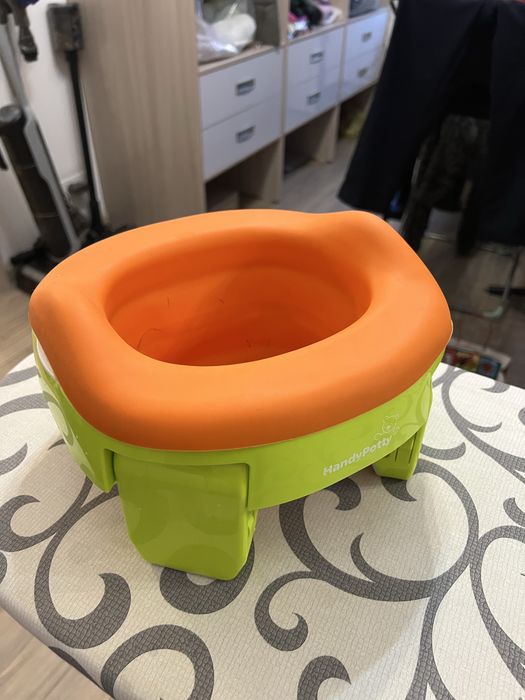 Горшок детский дорожный