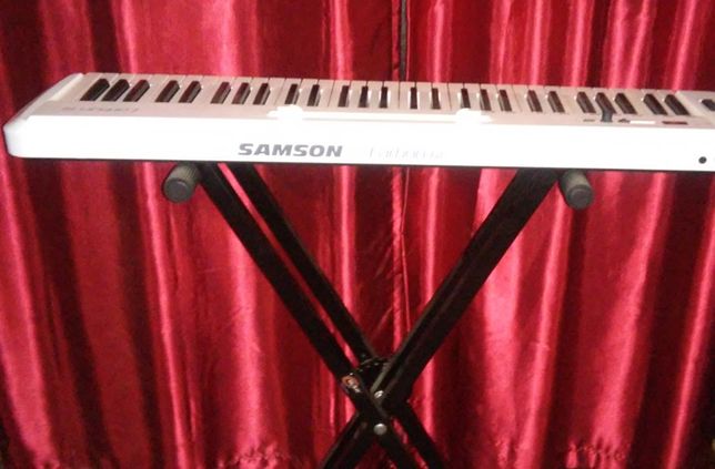 Миди клавиши Carbon 61*Samson