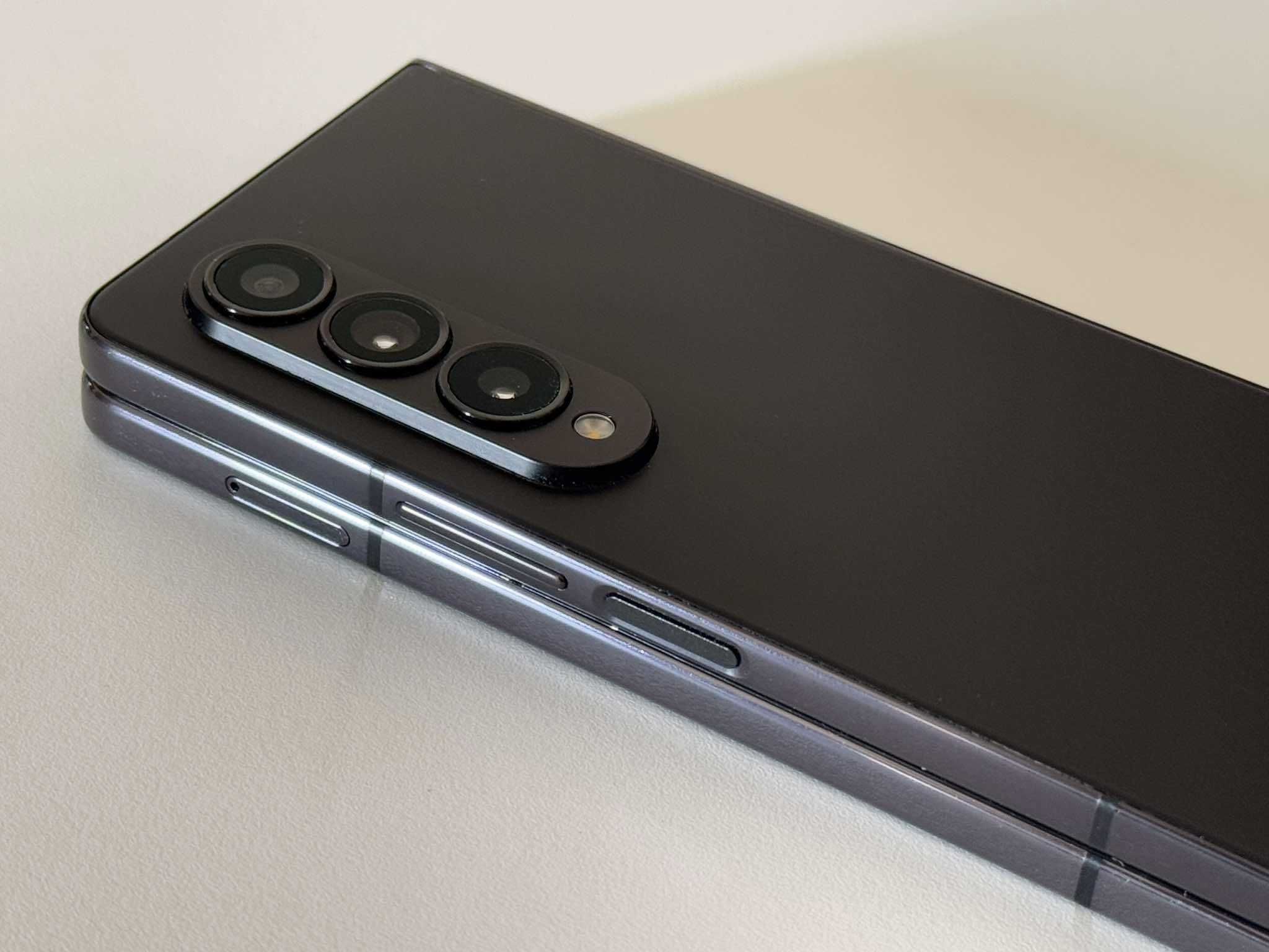 Като нов! Бартер! Galaxy Z Fold 4 Phantom Black (Черен)