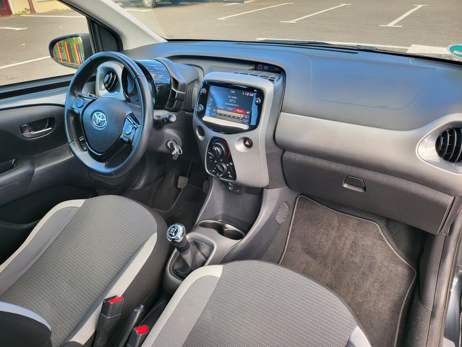 Toyota Aygo X-play Team D, 2021, garantie