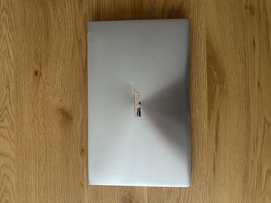 Asus Zenbook 14 ultraportabil