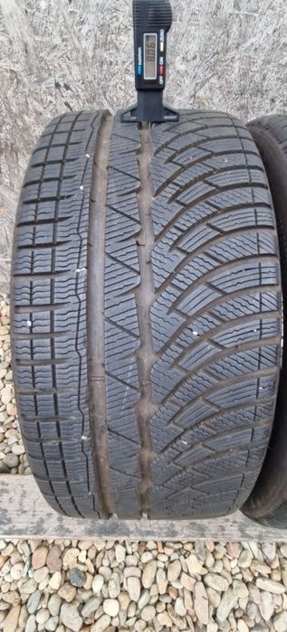 Anvelope Michelin Pilot Alpin PA4 
235/35 R19 91W XL M+S