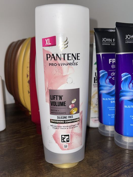 Sampoane  par vopsit  cret uscat matreata sau blond