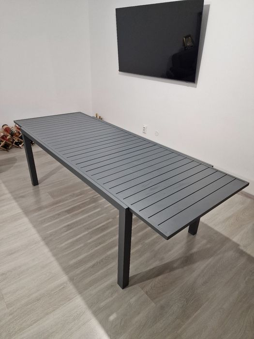 Masa extensibila pentru terasa cu 6 scaune pliabile