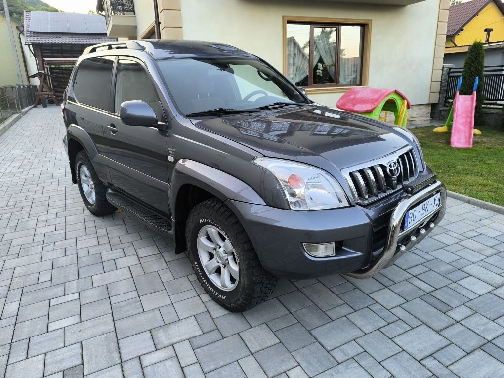 Toyota Land Cruiser J120, 3.0 d, 163 cp, 2003, Autoutilitara N1