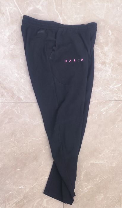 Nike Tech Fleece долнище L размер FC Barcelona 20/21