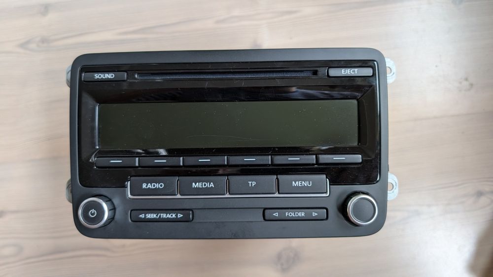 Радио VW Passat B7