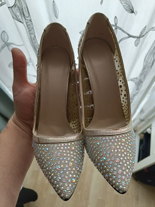 Pantofi cu toc de 12cm