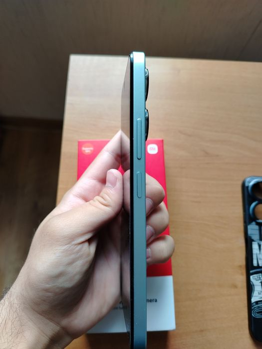 Xiaomi redmi 13 малко използван