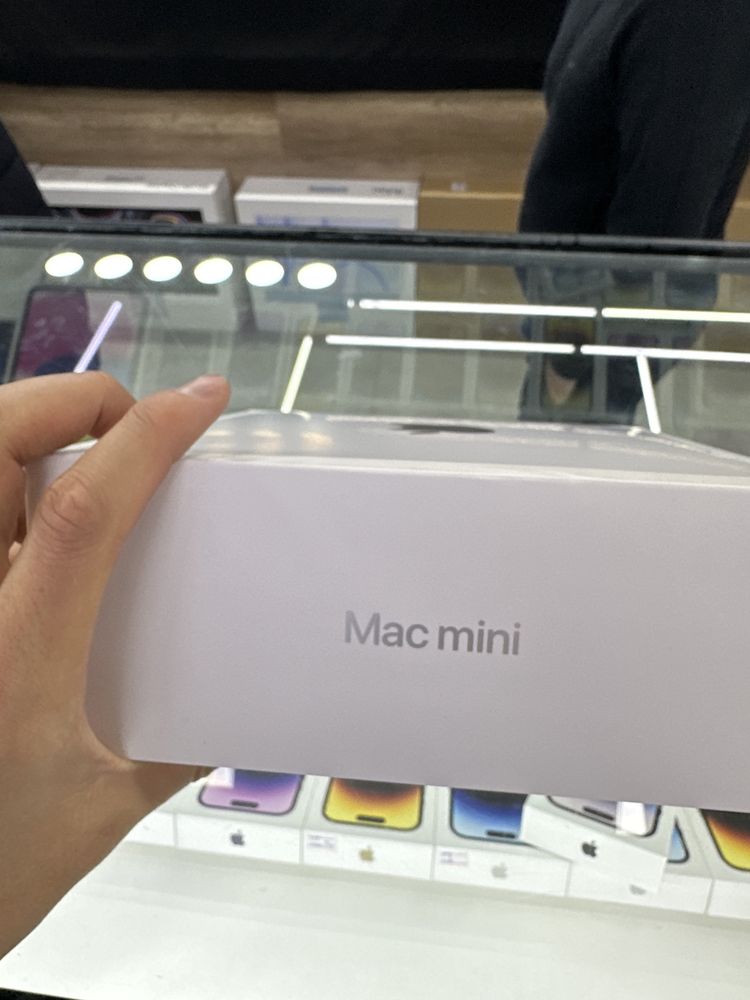 Mac mini M2 New 10/8/256