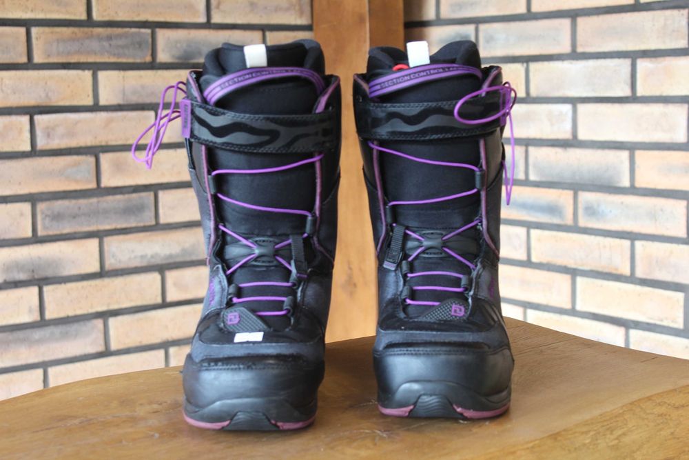 Boots Deeluxe Lara Alpha, mar 39 cod:024