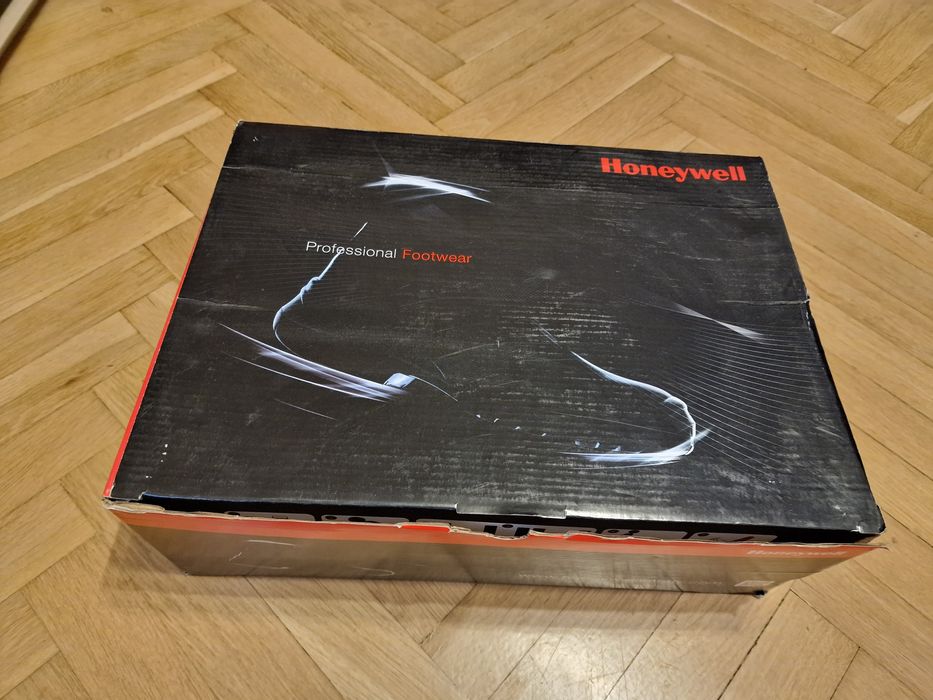 Обувки , кецове , боти Honeywell 47