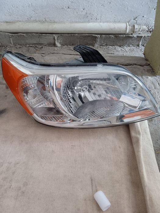 Передние фары комплект