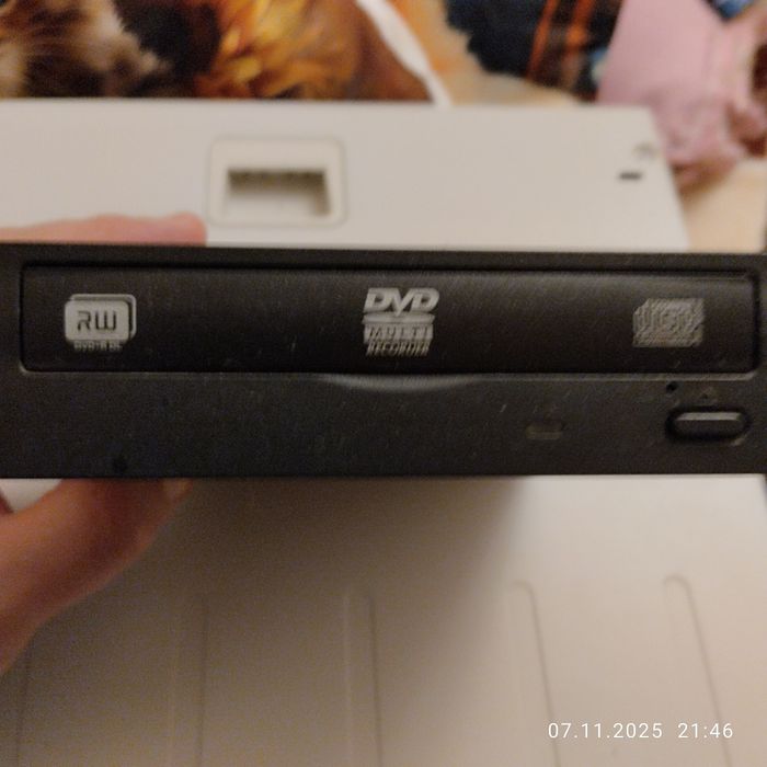 Пишущий Dvd Rom для дисков