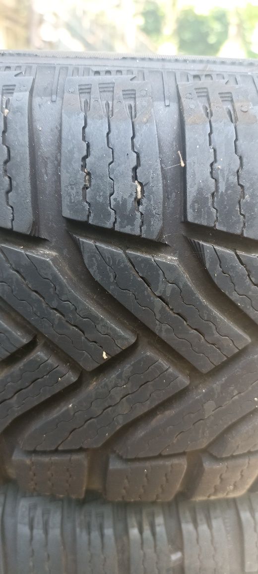 Зимни Гуми Michelin  195/65 R15