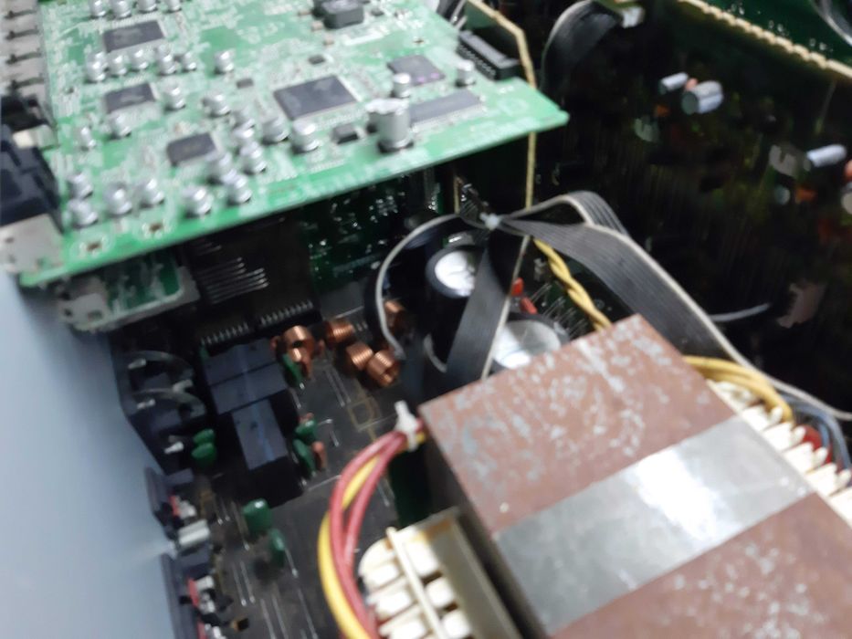 Statie Digitala Pioneer VSX-521-K