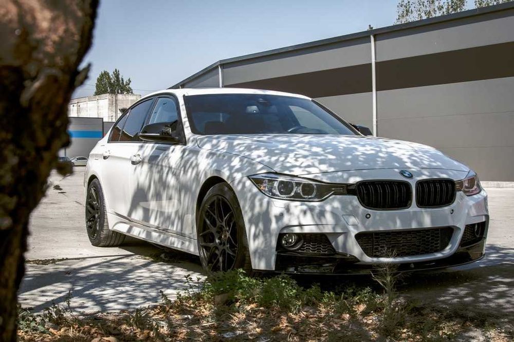 Prelungire Piano Black BMW Seria 3 F30