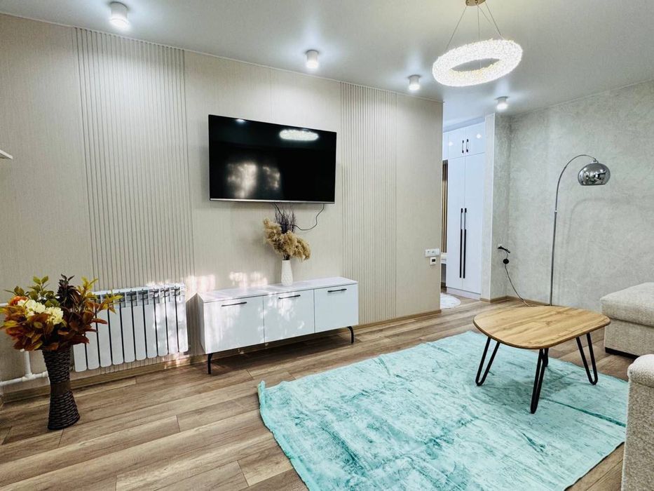 Продаётся 1в2 квартира. На Ц-6, 45м2. Ор-р Налоговая. Юнусабадского р.