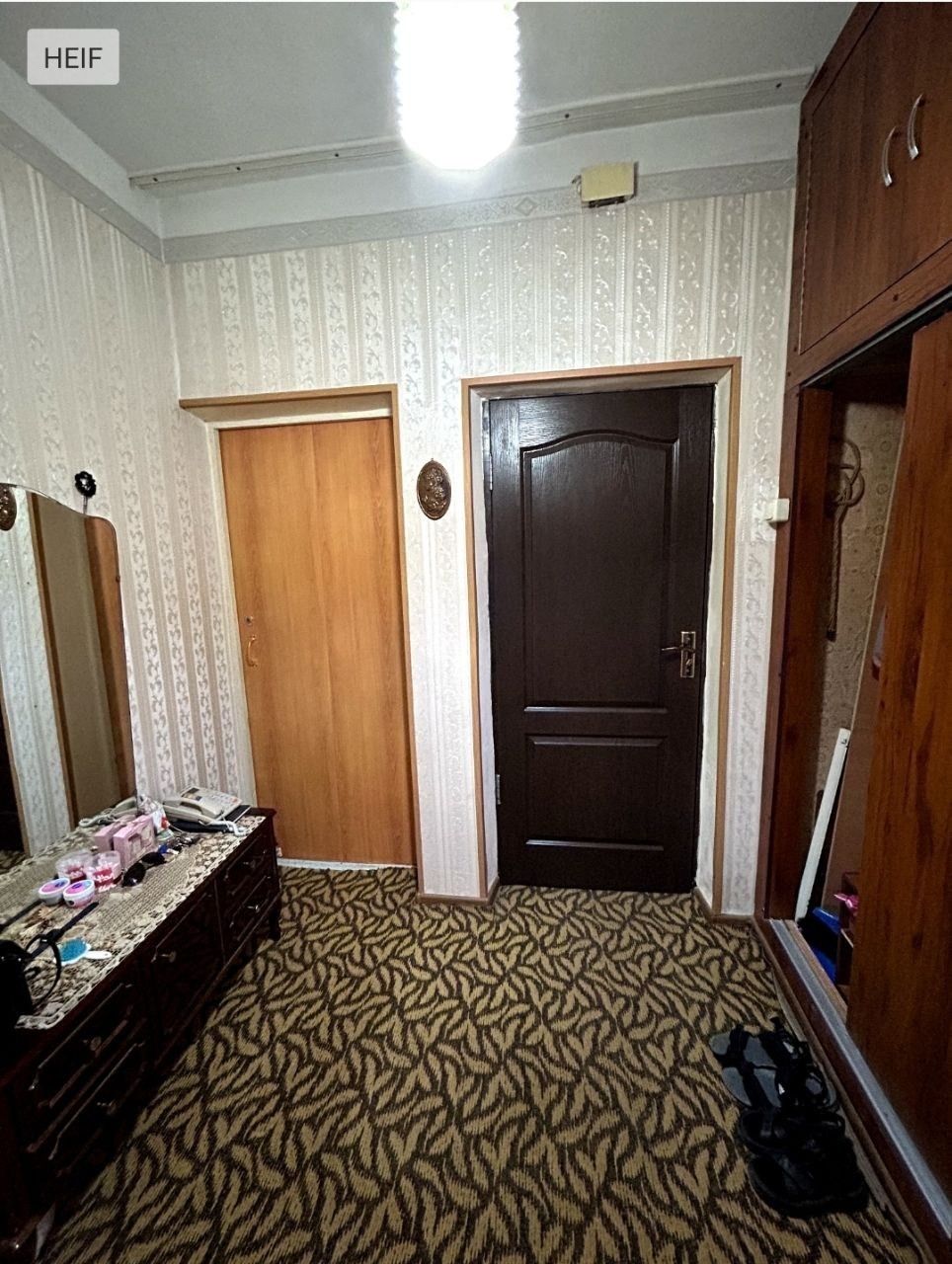 ПРОДАЁТСЯ: 3/3/4  ,77 серия в Янгихаётском р-oн. Бинокор 9км от Куйлюк