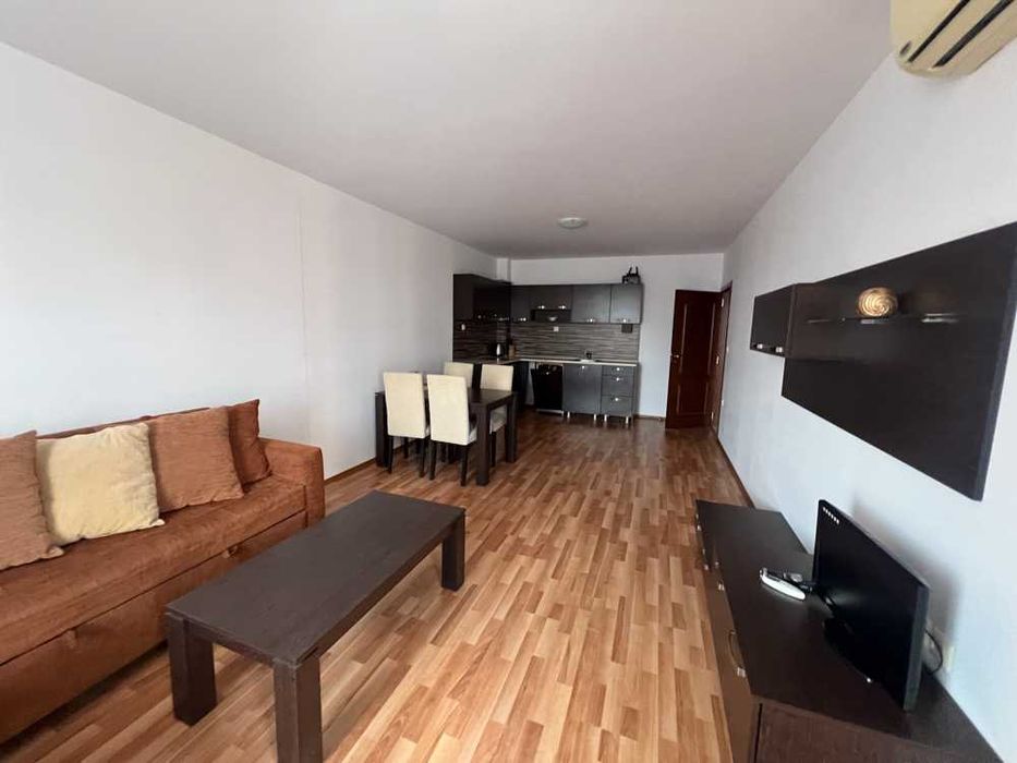 Продава се Двустаен апартамент в к.к. Слънчев бряг - 72 кв.м за 1139 €/кв.м - Снимка #9