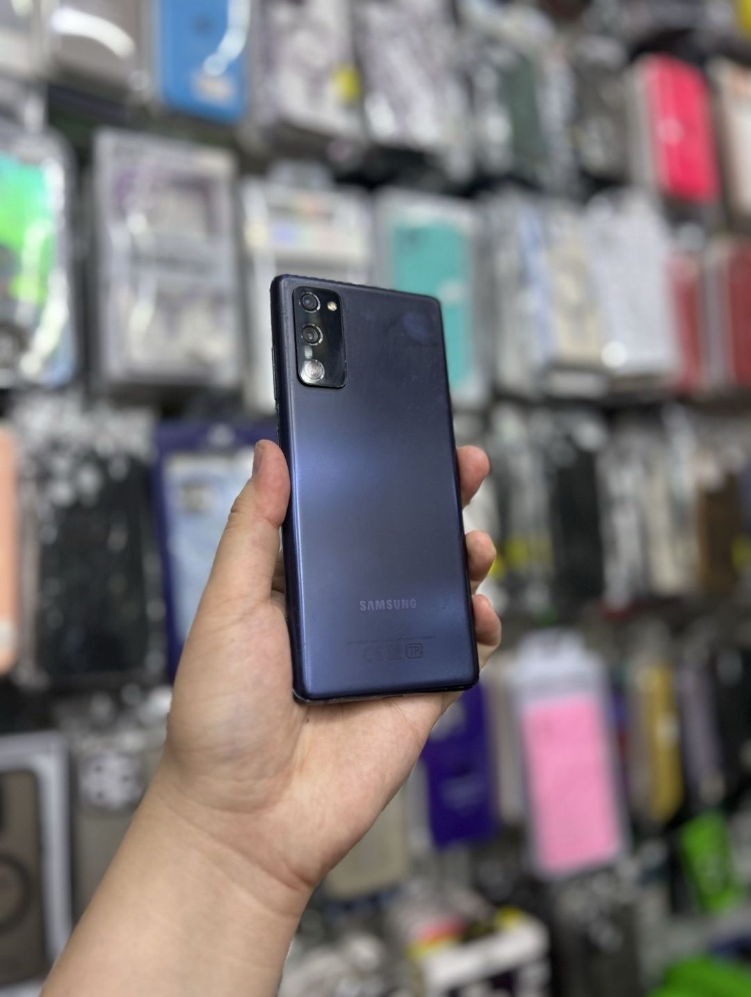 Обменяется Samsung s20 fe