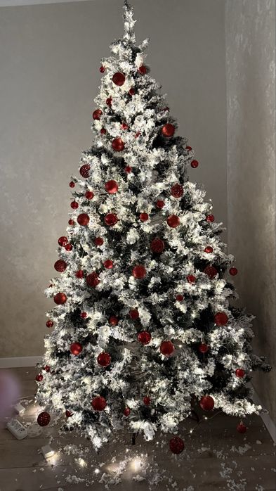 Продам Елку, 40.000