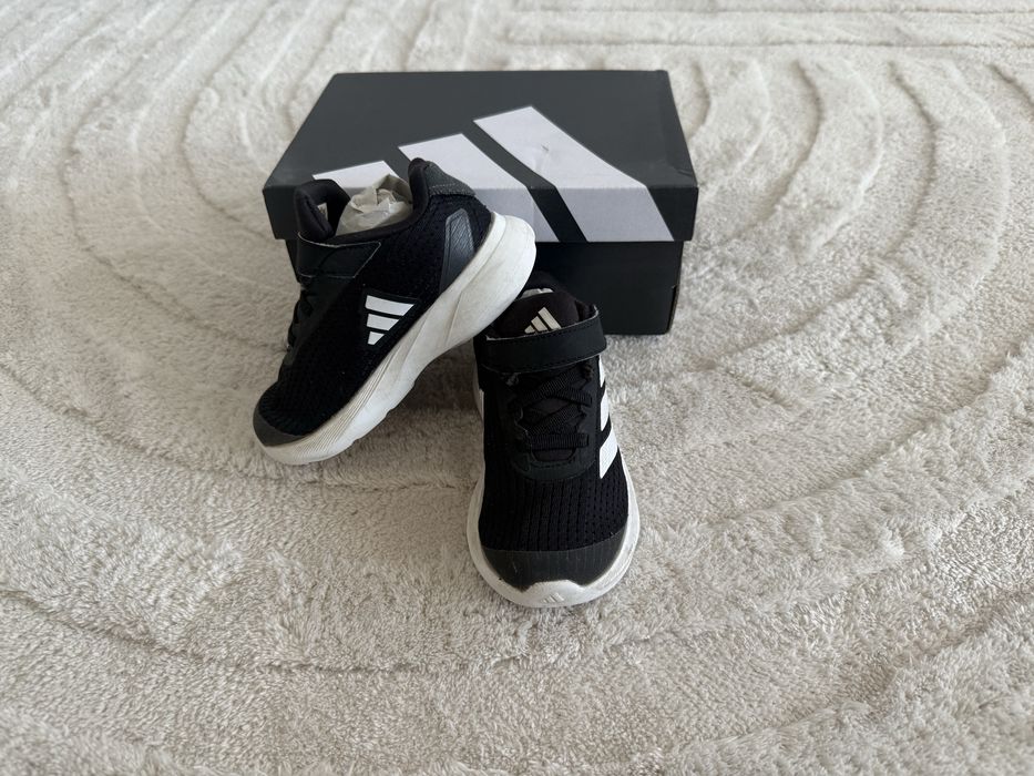 Детски маратонки adidas 24 номер