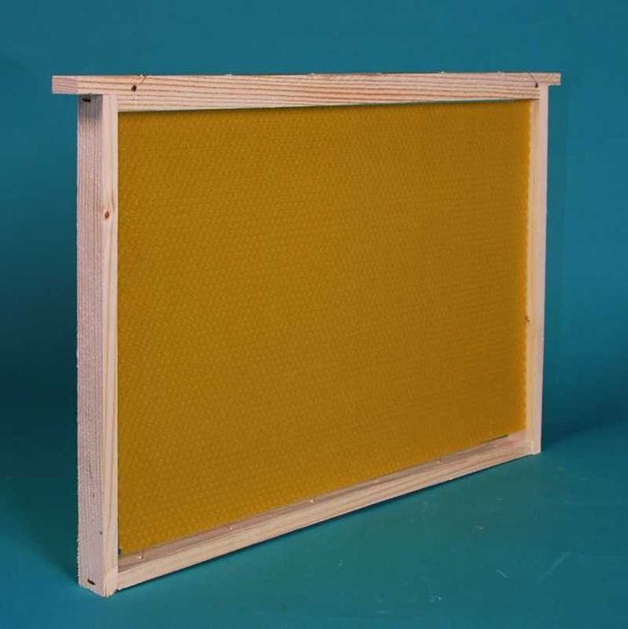 Foițe de ceară naturală 1 1, 1 2, 3 4, calitate pentru stupină