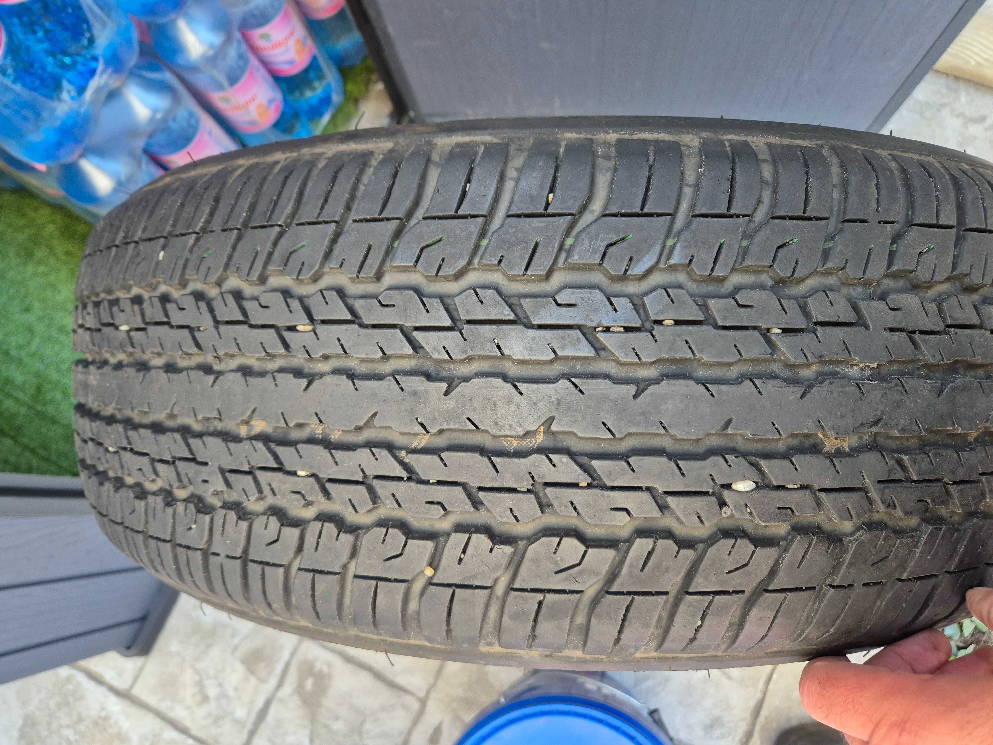 Cauciucuri DUNLOP 265/60/R18 - 110H foarte putin rulate