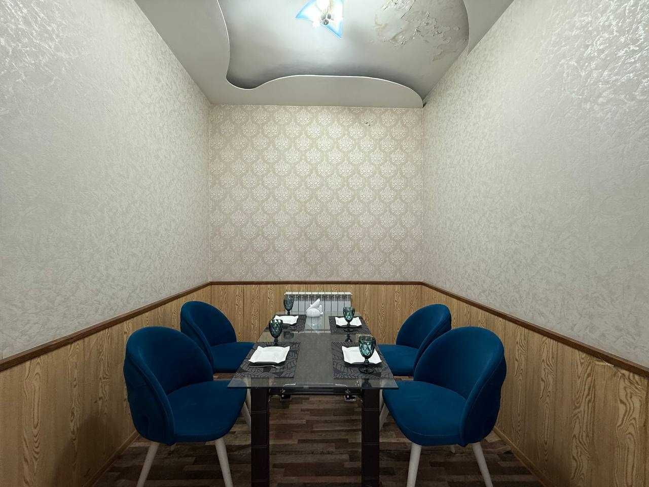 Tayyor restaurant Barcha texnika Va jixozlari bilan sotiladi.
