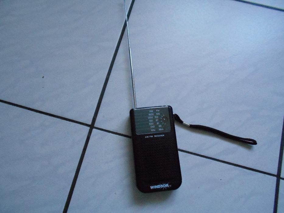 aparat radio portabil