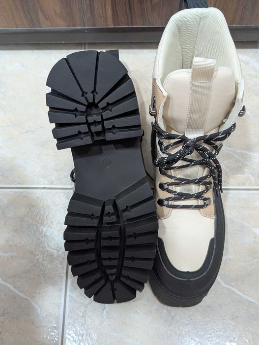 Дамски спортни боти Fisherfield