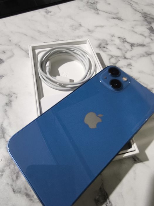 Айфон 13 .128 гб