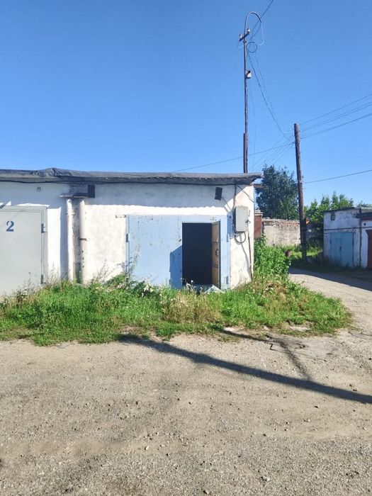 Гараж для машин и вещей