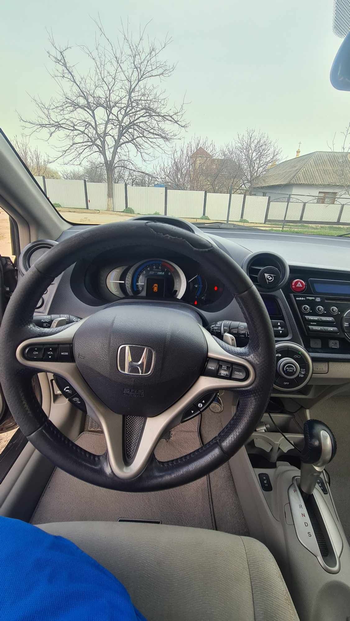 Honda insight hybrid