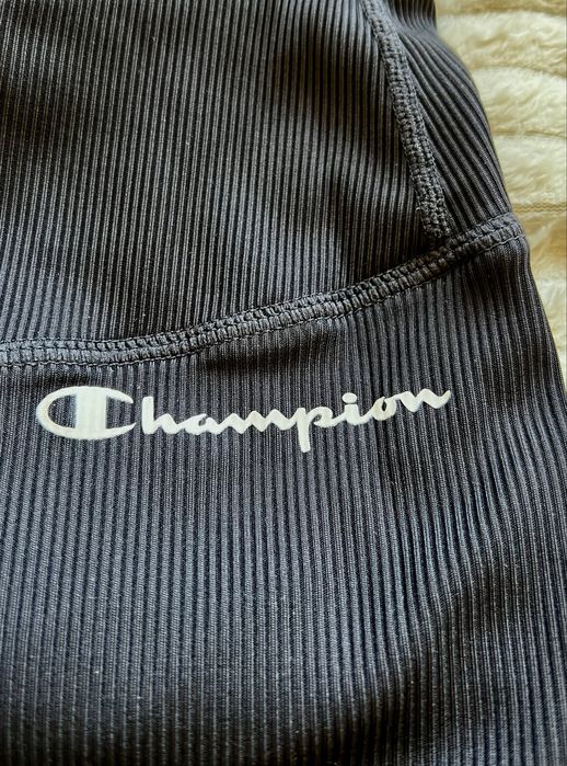 Клин Champion – никога не е носен