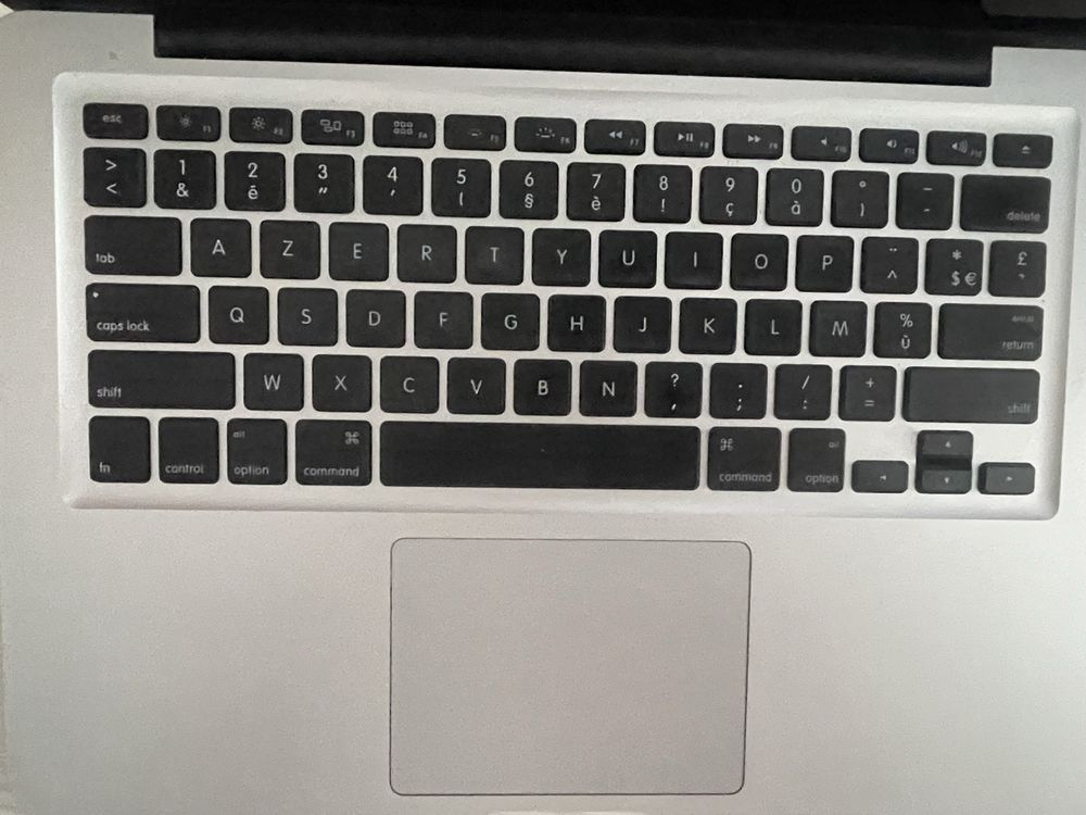 De vânzare: MacBook Pro 13” (Mid 2012)