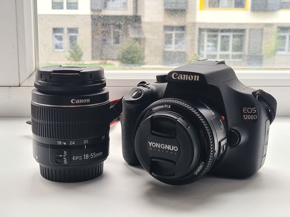 Продам фотоаппарат Canon 1200D